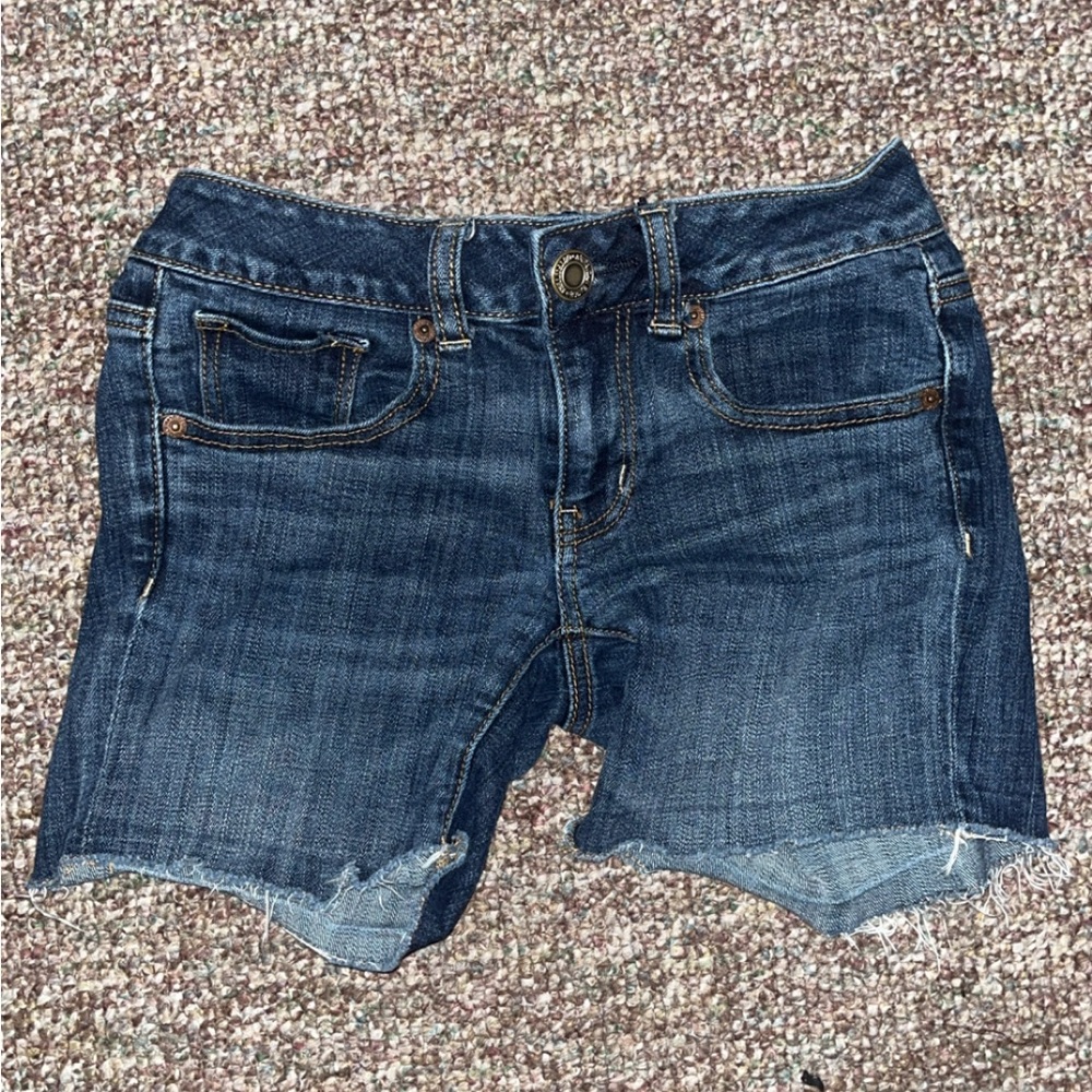 American Eagle Blue Denim Shorts Classic Cut-Off Style (girls)